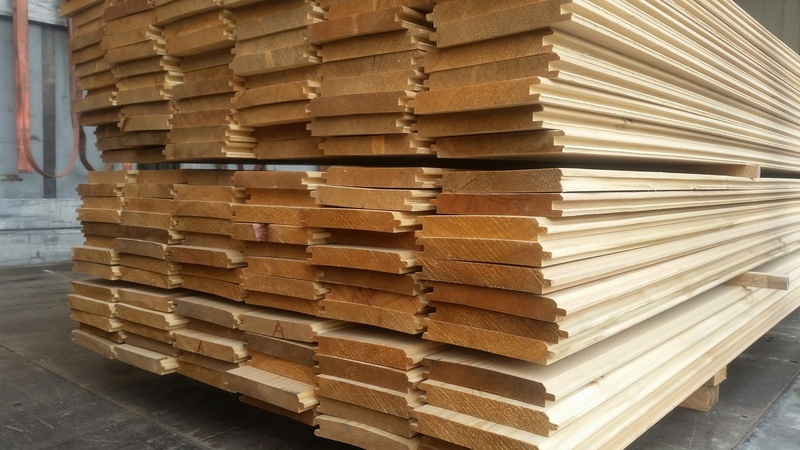 Dřevěné palubky na fasádu