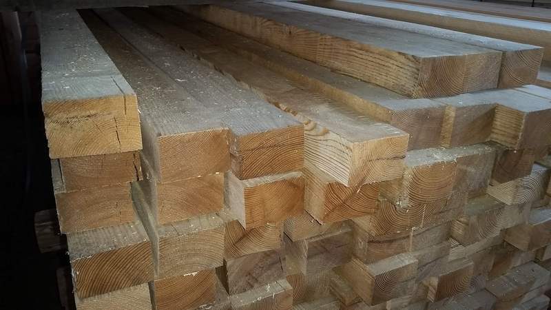 Dřevěný hranol