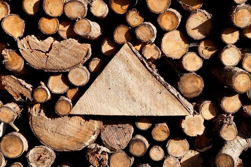 Uskladnění dřeva