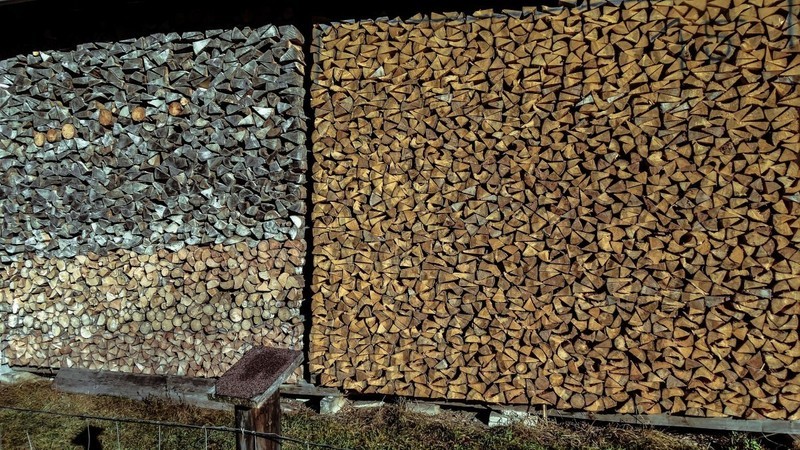 Uskladnění dřeva